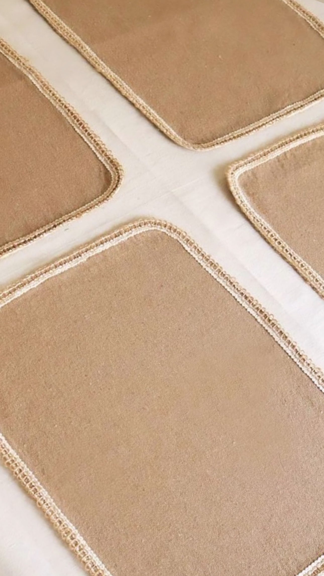 Bolo Thin Boarder Placemats Set Of 8 Pieces