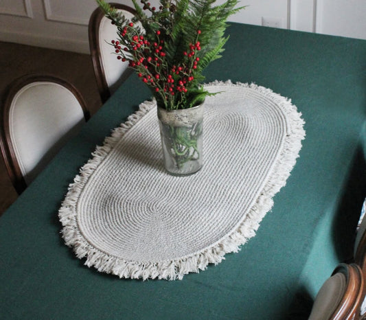 Knot Table Runner