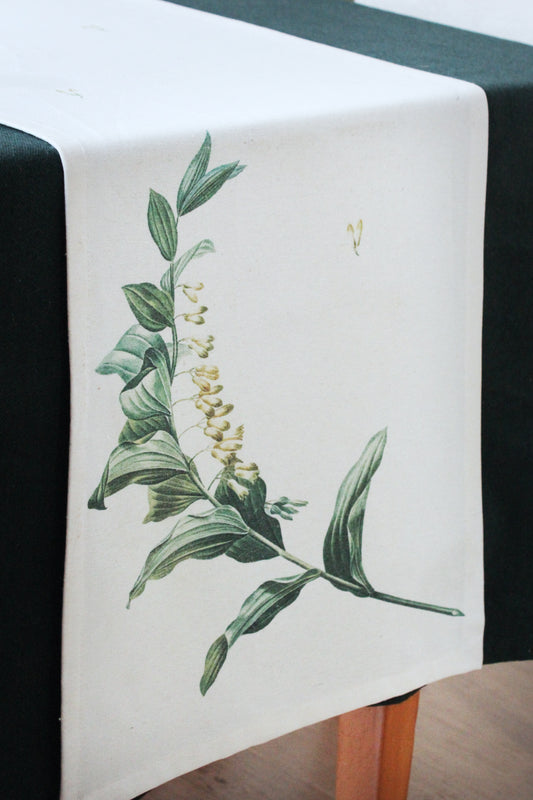 Olivo Blossoms Runner