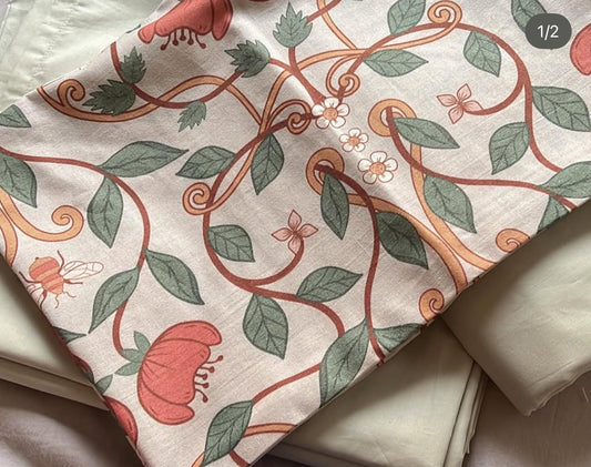 Tulip Blossoms Patterned Bedsheet Set
