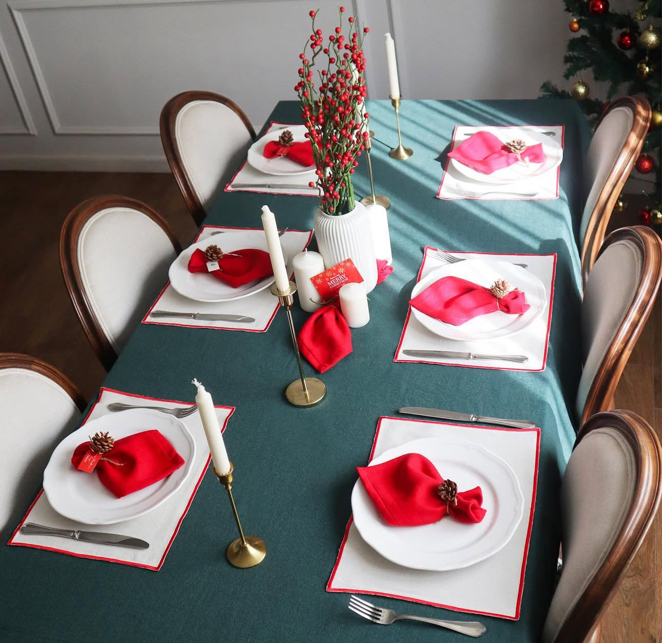 Rouge Placemats Set Of 8 Pieces