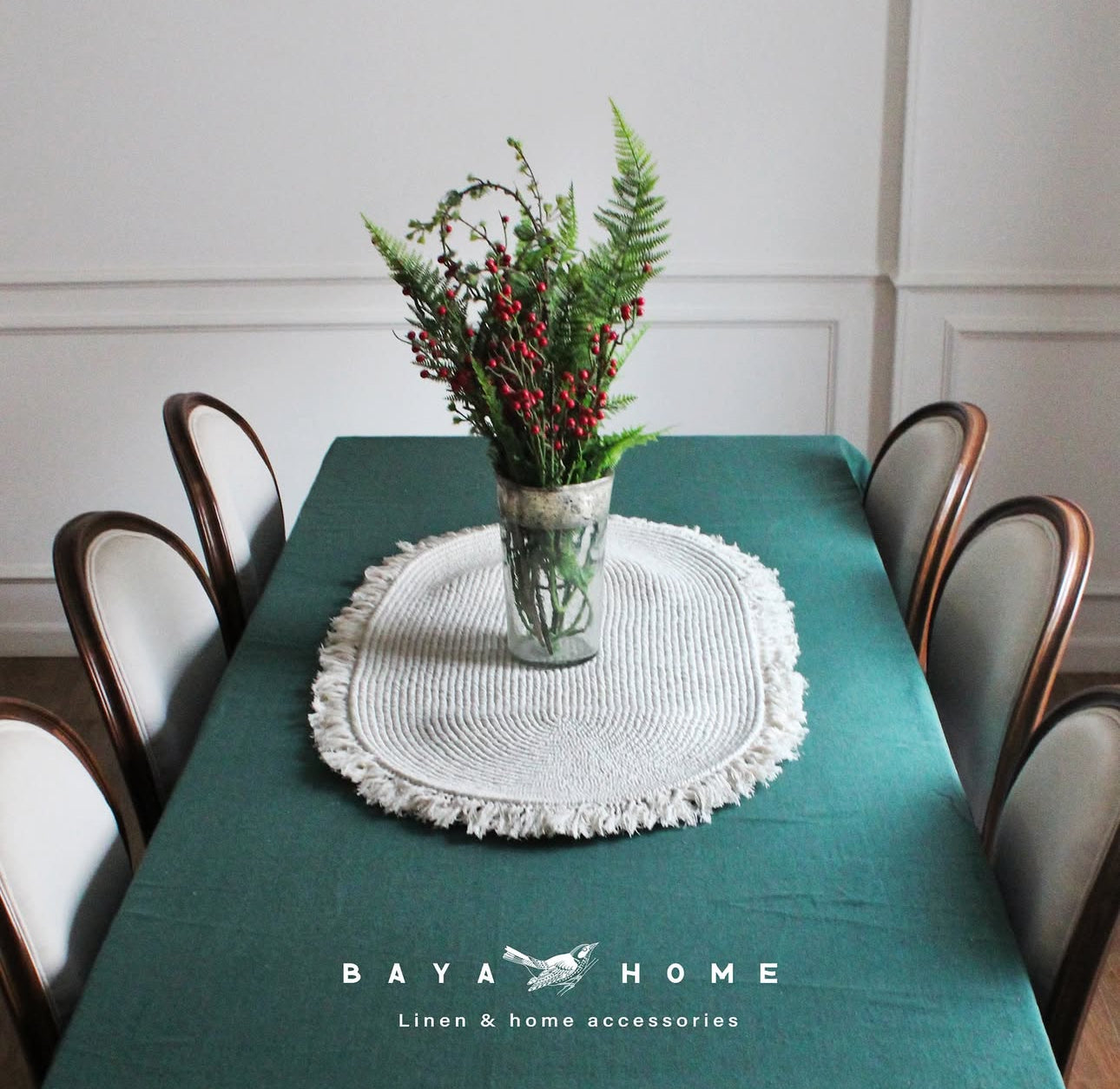 Knot Table Runner
