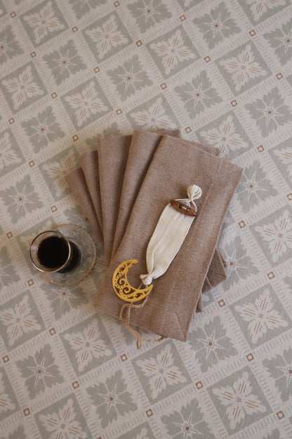 Basic Napkins Set Of 8 Pieces