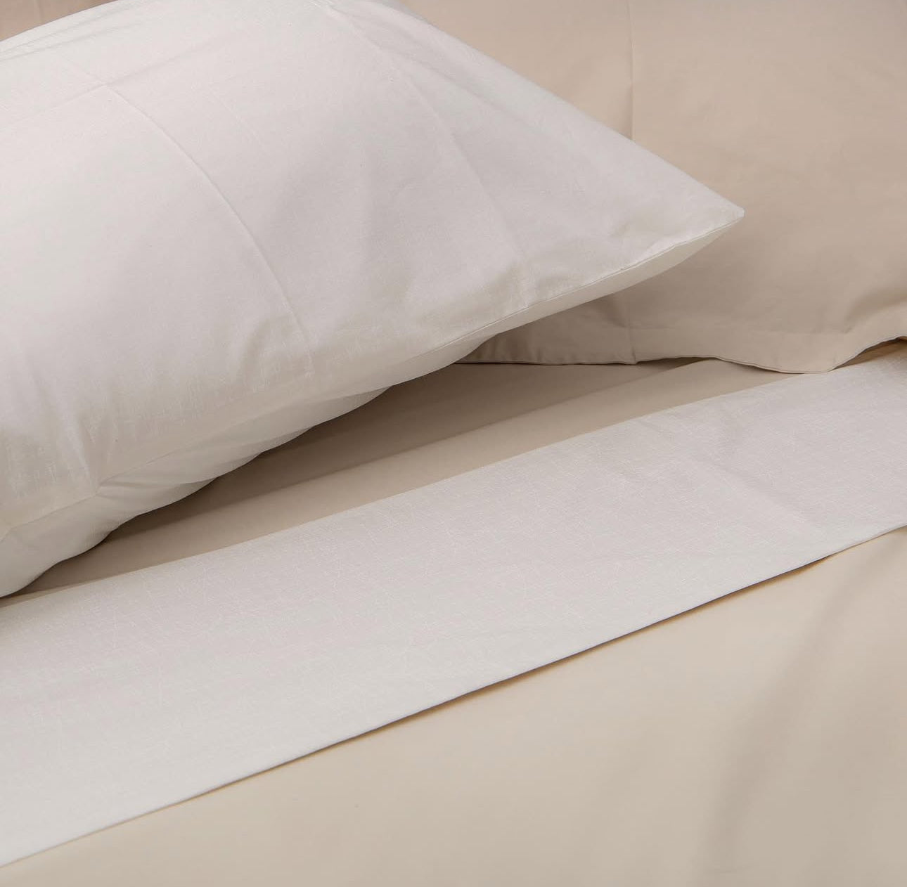 Reseau Flat Bedsheet Set
