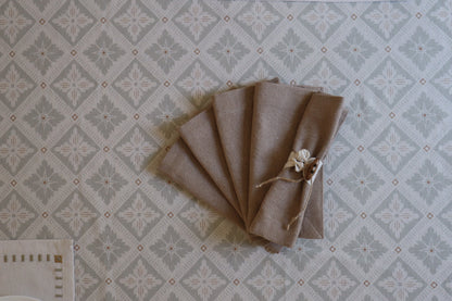 Basic Napkins Set Of 8 Pieces